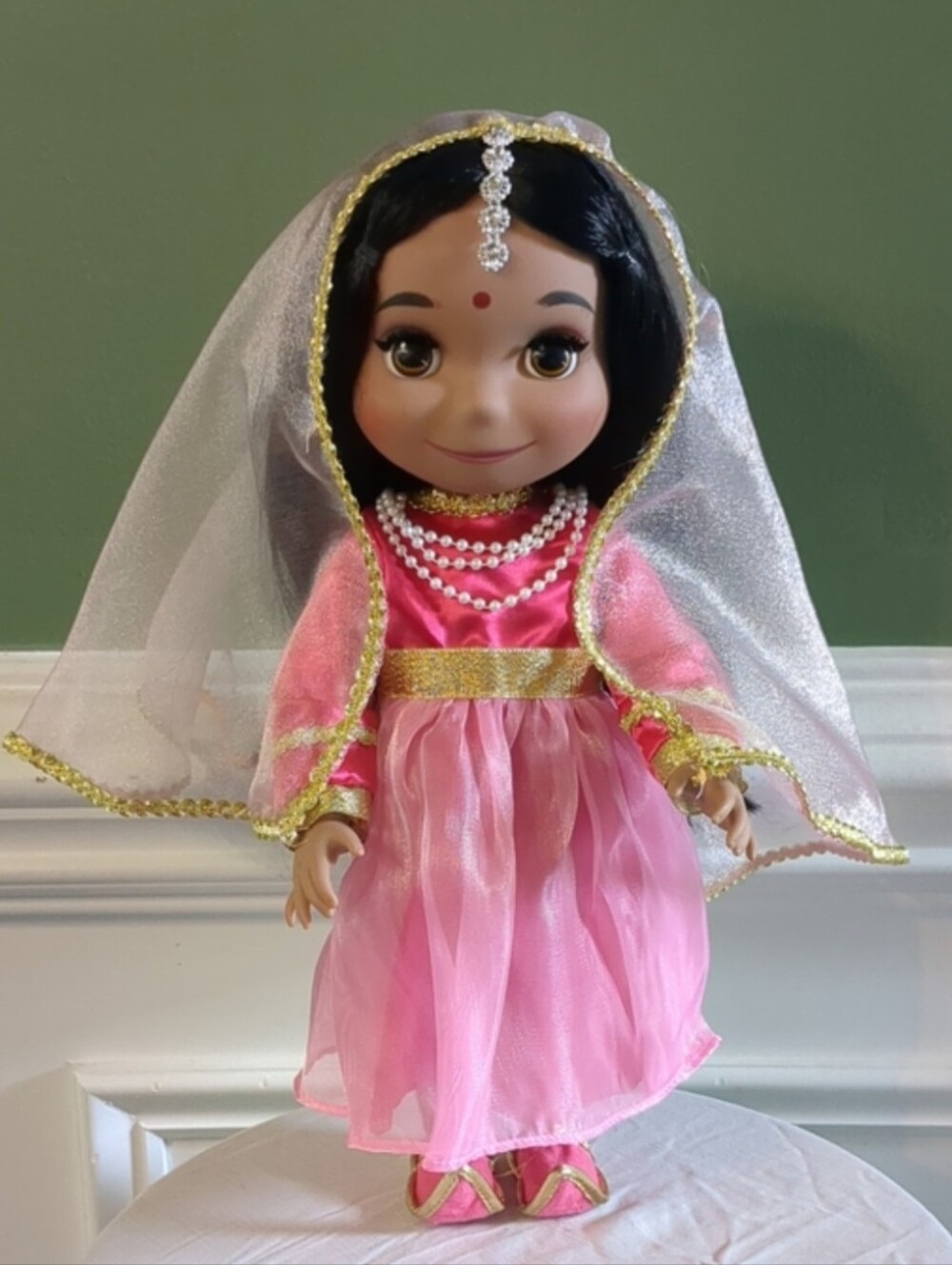 Disney 2014 Small World India Doll Fully Functional Sings In Hindi And English